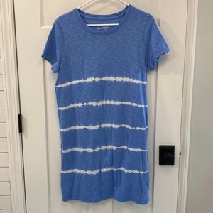 Universal Thread T-Shirt dress, blue tie dye, size Medium